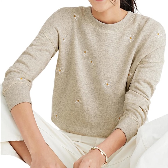 Madewell Tops - Madewell Embroidered Daisy Floral Sweatshirt